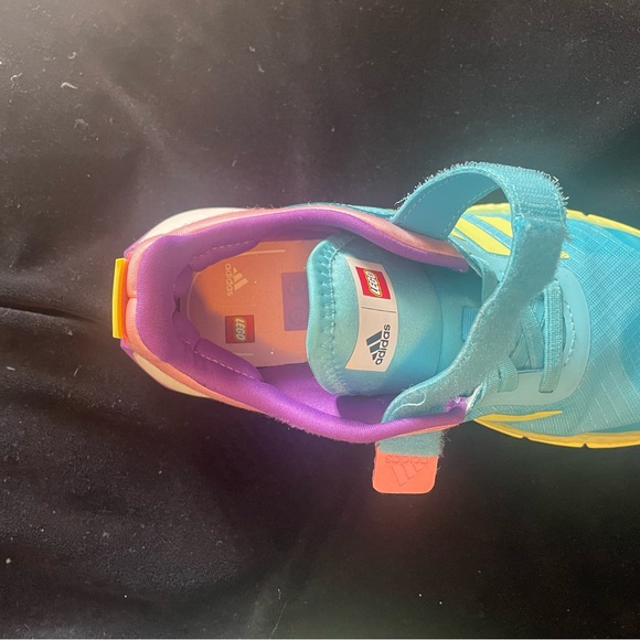 Adidas Lego collab kids shoes - size 1 - Picture 8 of 8